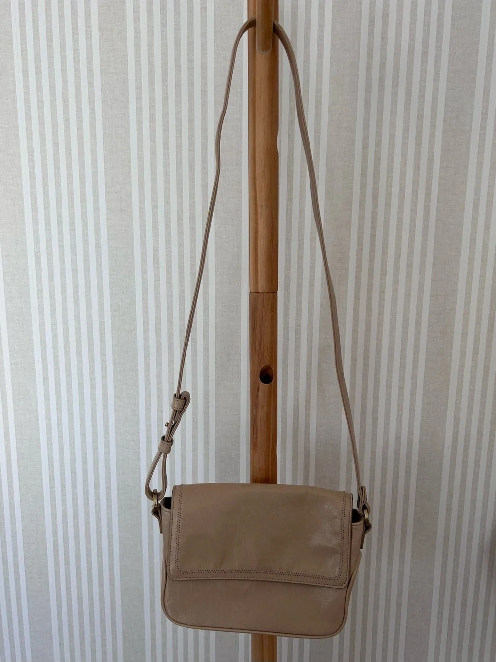 Hobo Crossbody Parchment Beige Genuine Leather Bag $258 MSRP